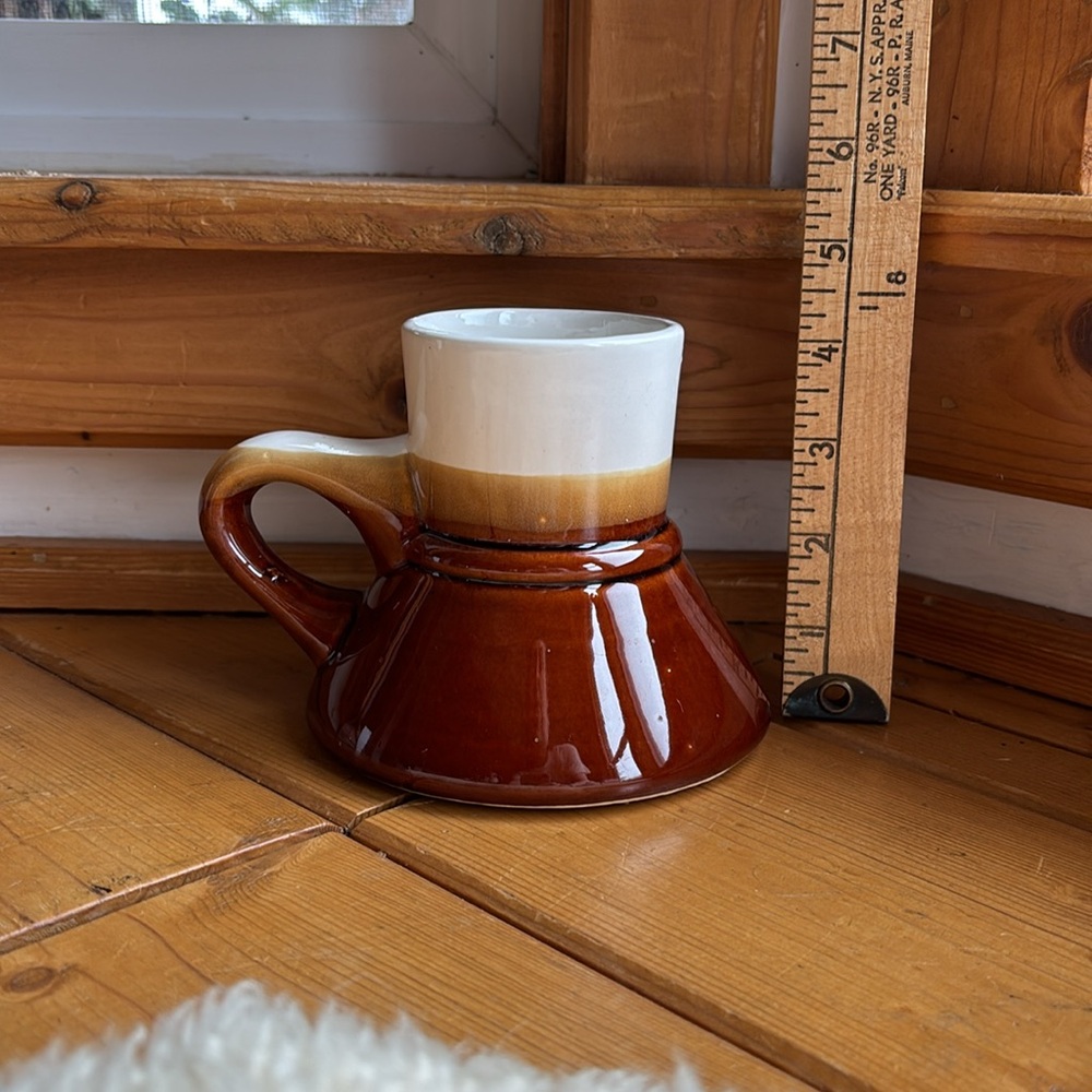 Vintage Pottery Mug - Picture 4 of 5